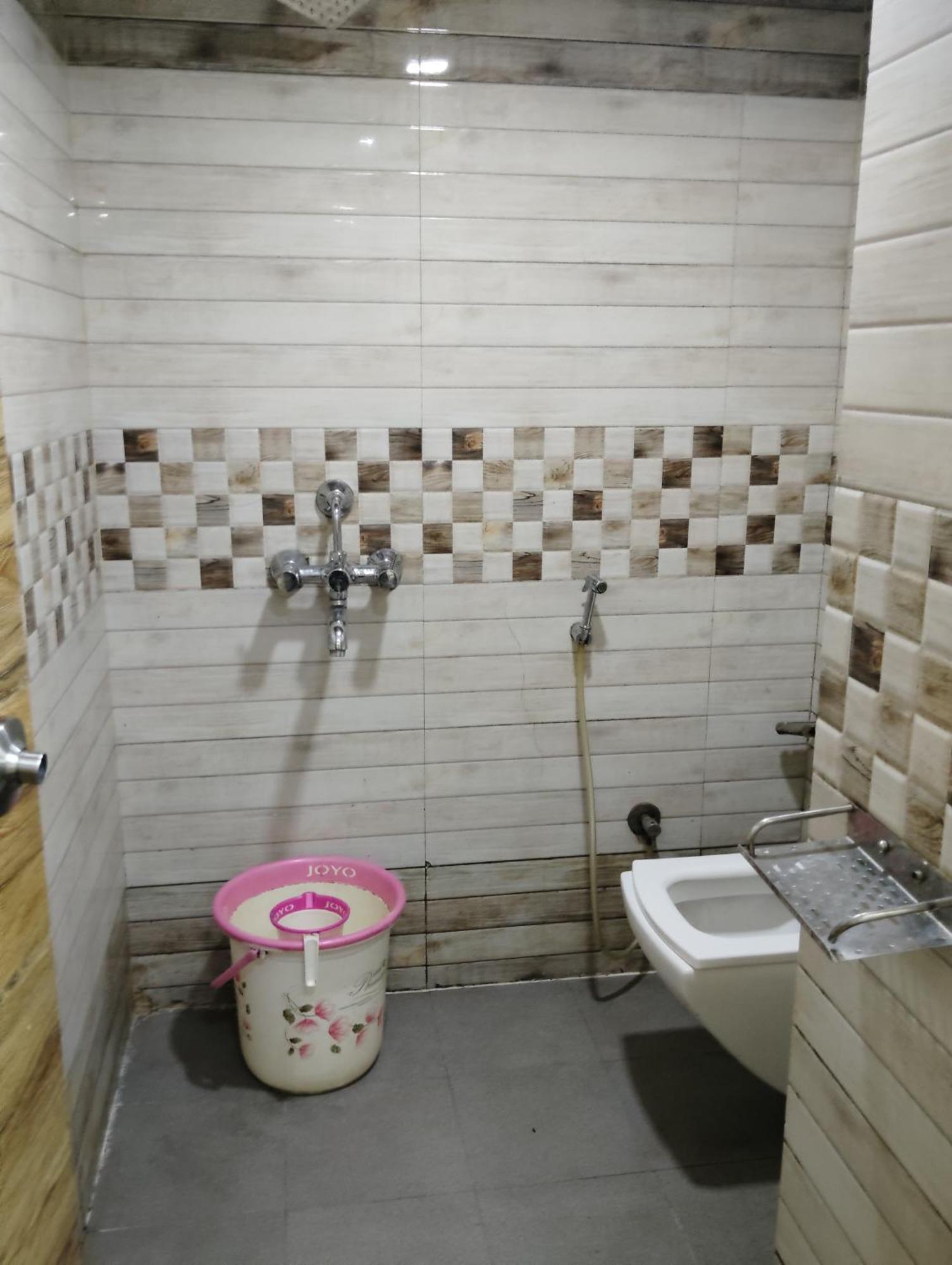 Hotel Crystal Park Near Nesco Exhibition Center Mumbai  Buitenkant foto